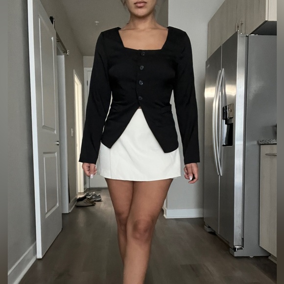 Top - Picture 1 of 7